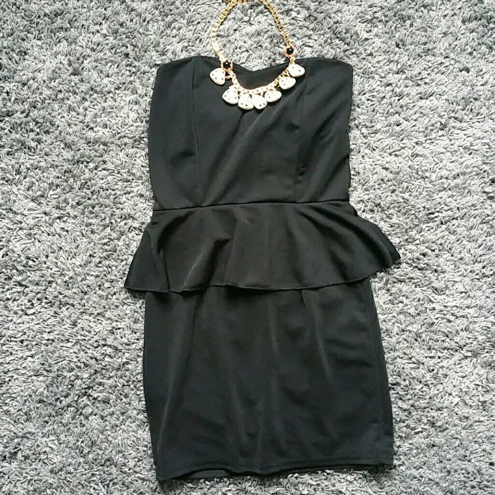 Sexy Black Strapless Cocktail Dress xs/s